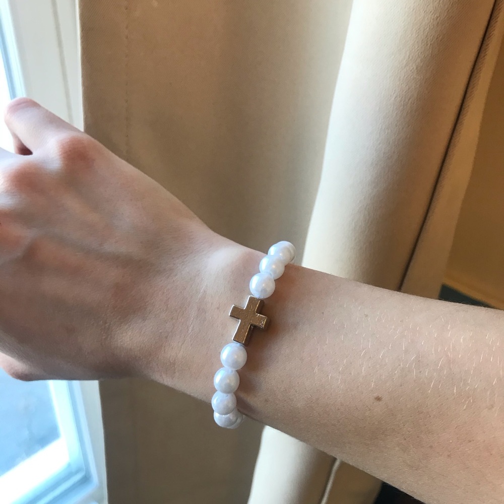 Pearl cross bracelet
